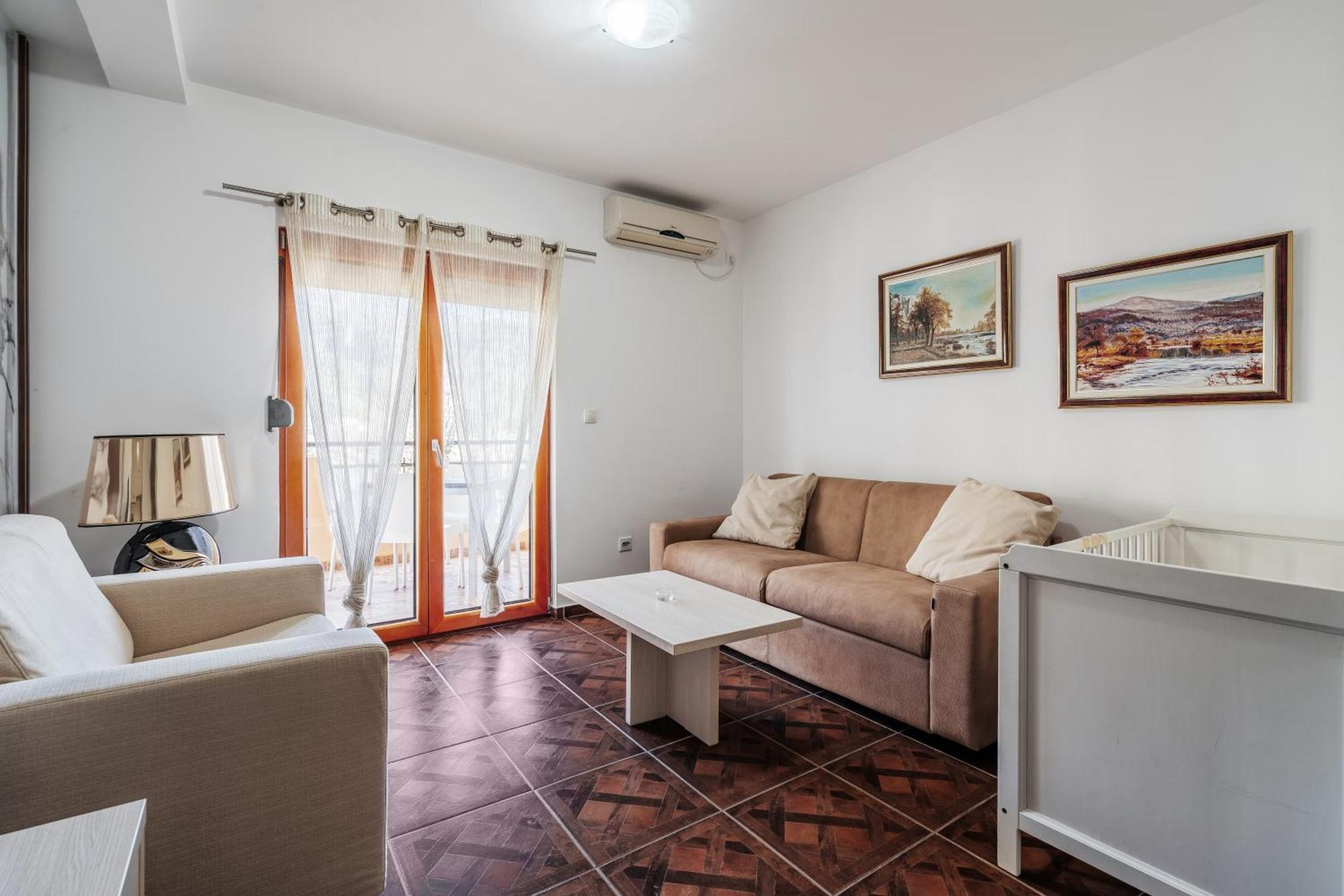 בודווה Apartments Radevic מראה חיצוני תמונה