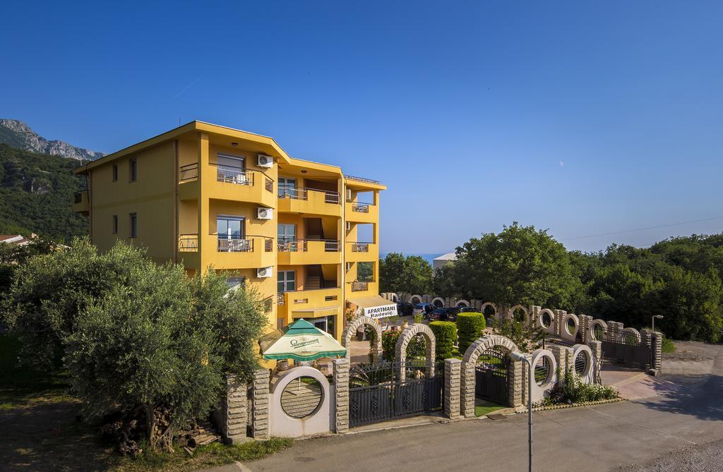 בודווה Apartments Radevic מראה חיצוני תמונה