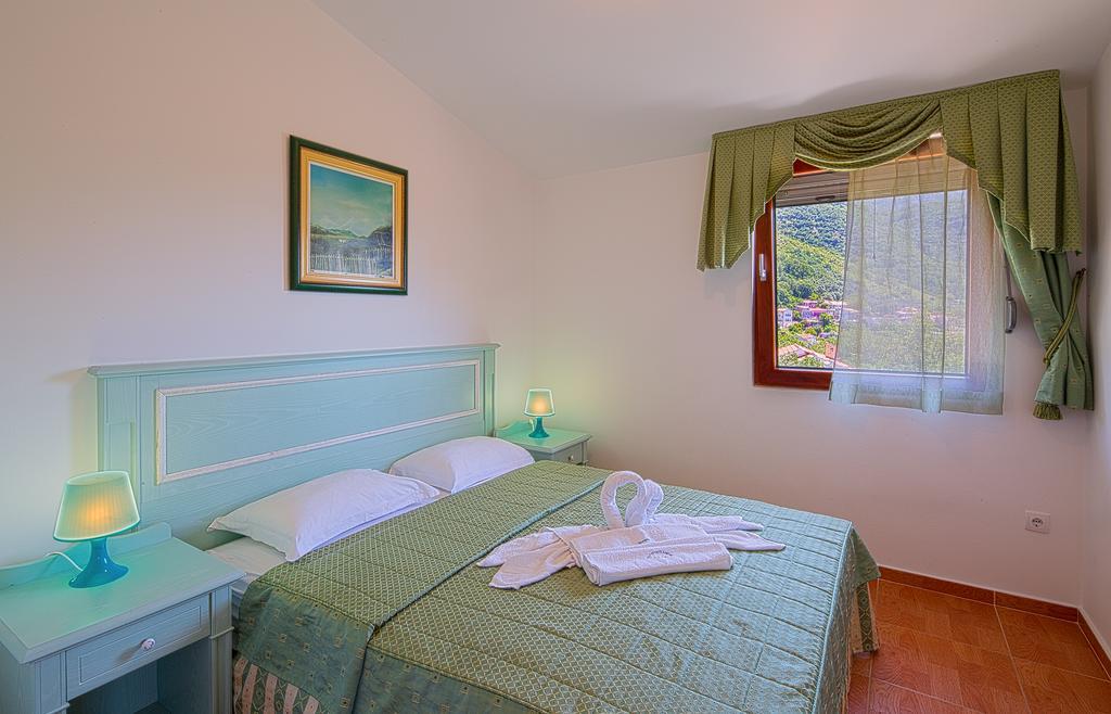 בודווה Apartments Radevic מראה חיצוני תמונה