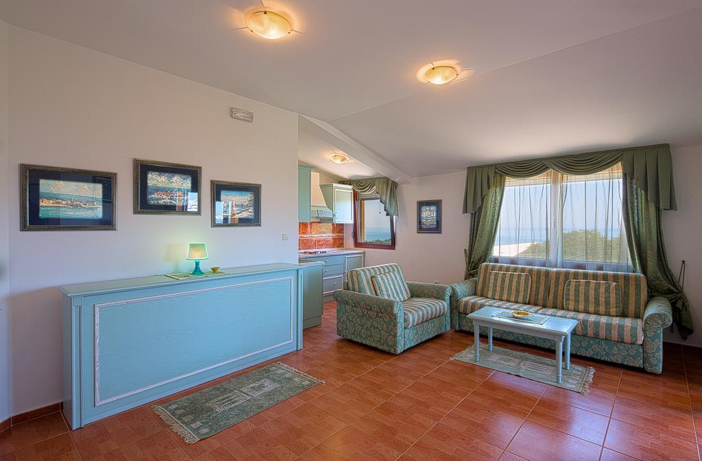 בודווה Apartments Radevic מראה חיצוני תמונה